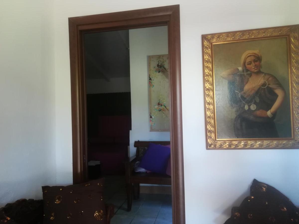 Villa Le Tre Dame B&B Battipaglia Exteriör bild